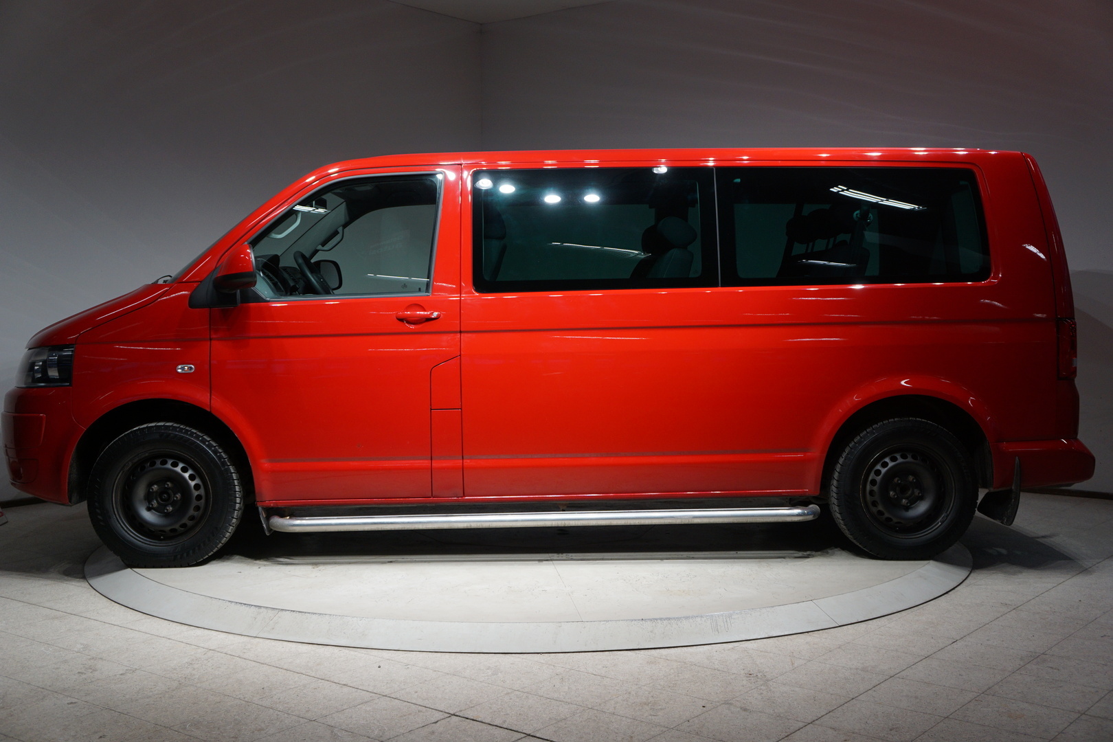 VOLKSWAGEN Caravelle 2010