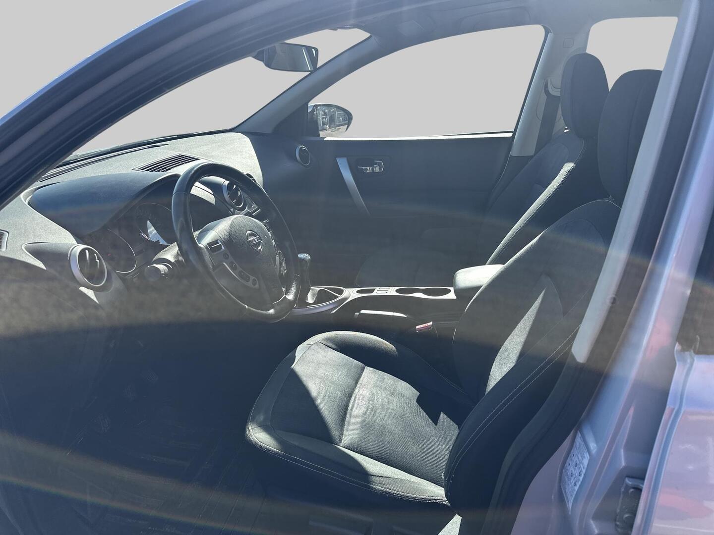 NISSAN Qashqai+2 2012