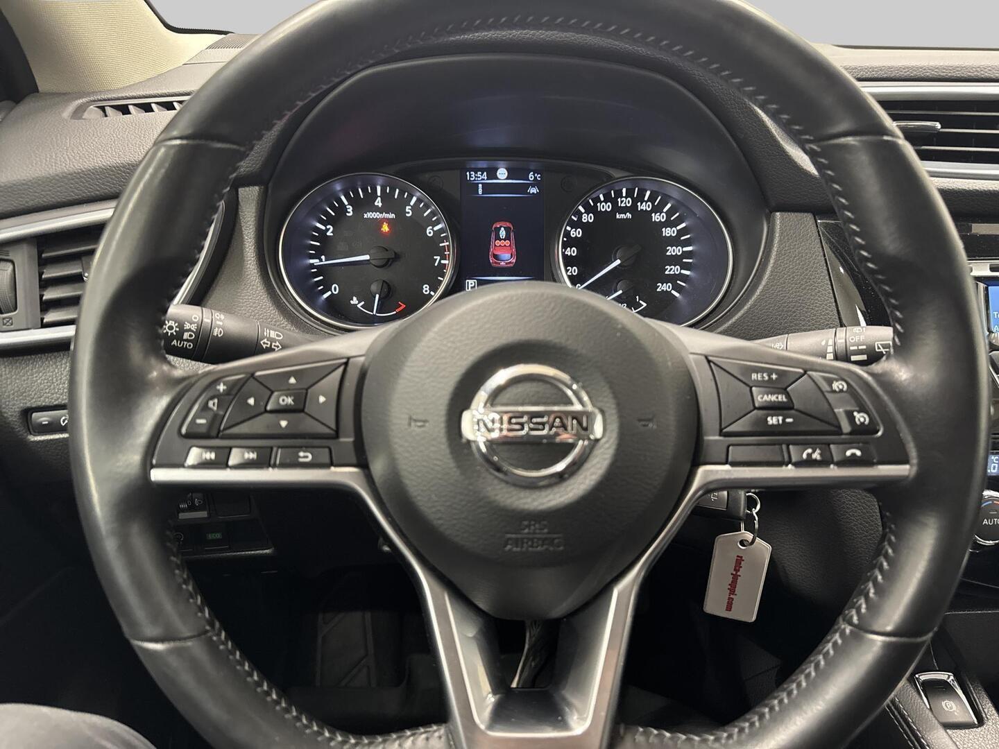 NISSAN Qashqai 2018