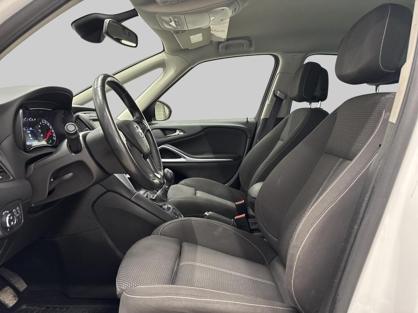 OPEL Zafira 2018