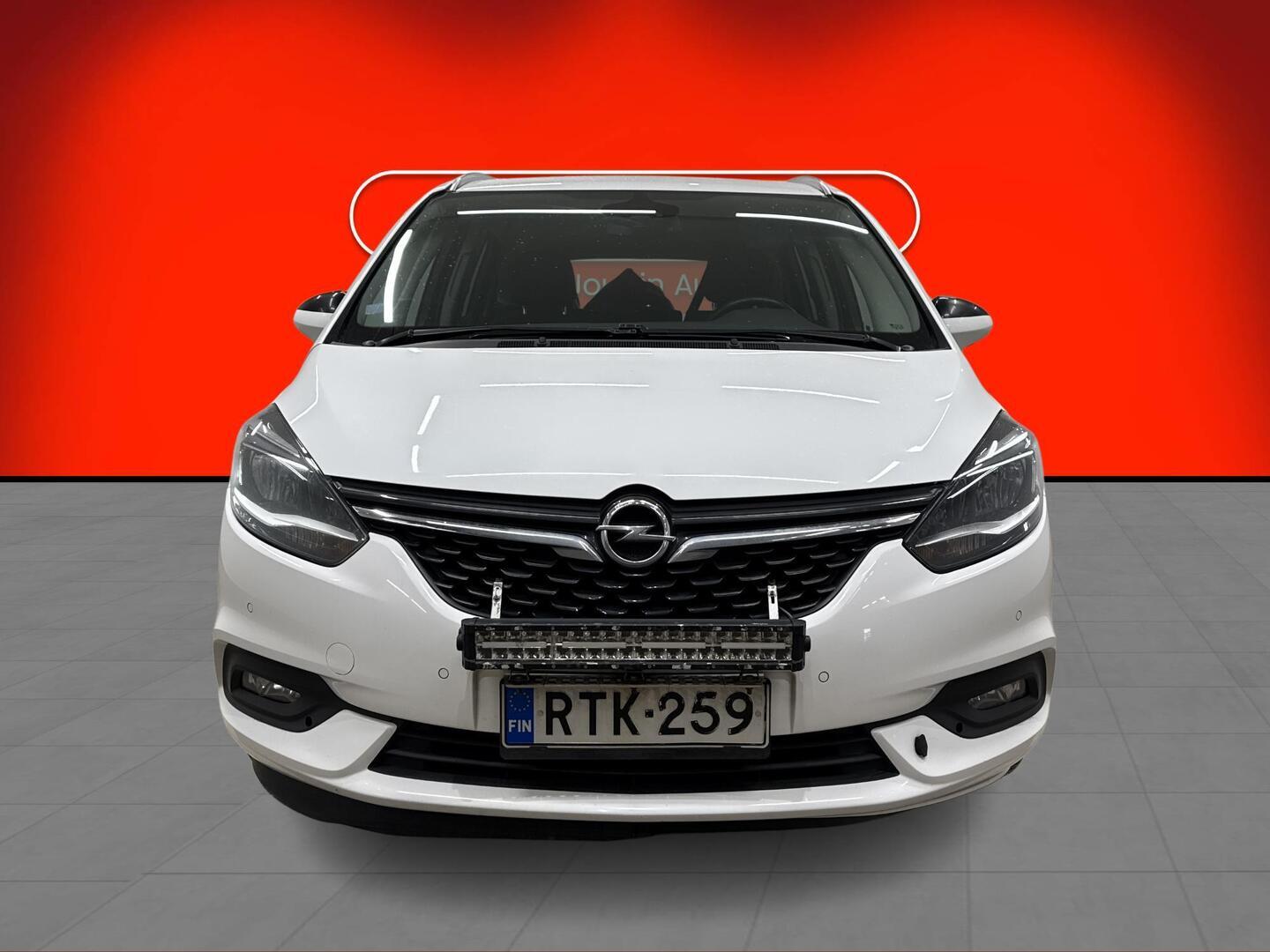 OPEL Zafira 2018