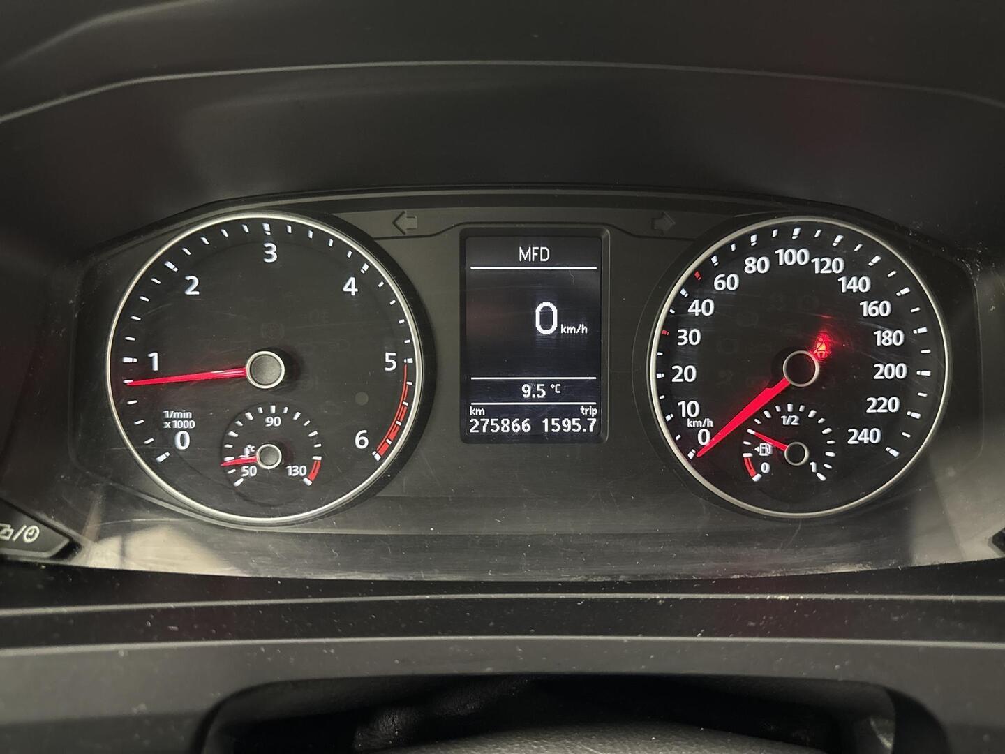 VOLKSWAGEN Transporter 2017