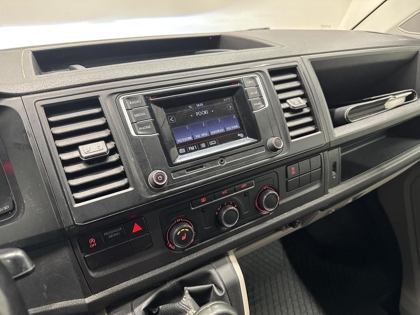 VOLKSWAGEN Transporter 2017