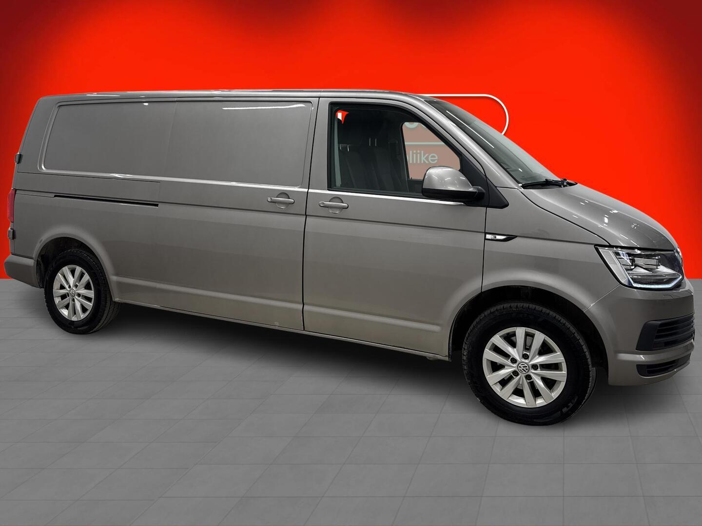 VOLKSWAGEN Transporter 2017