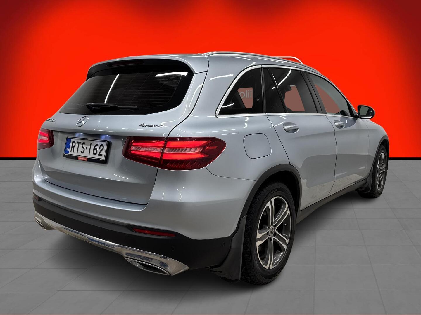 MERCEDES-BENZ GLC 2018