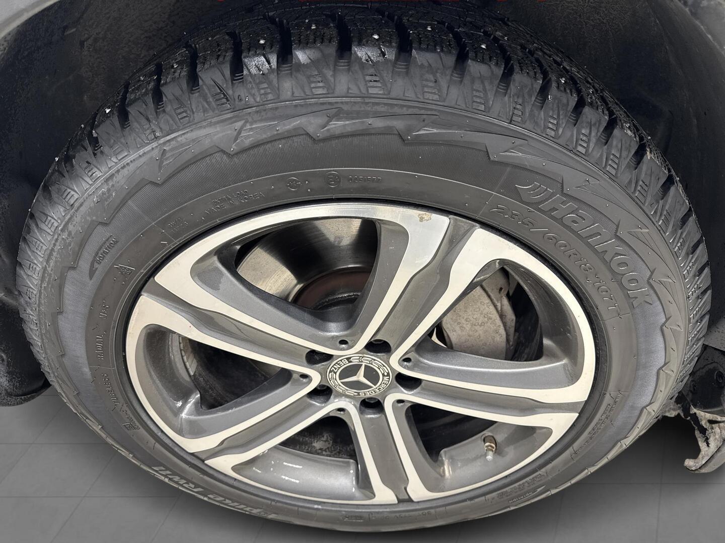 MERCEDES-BENZ GLC 2018