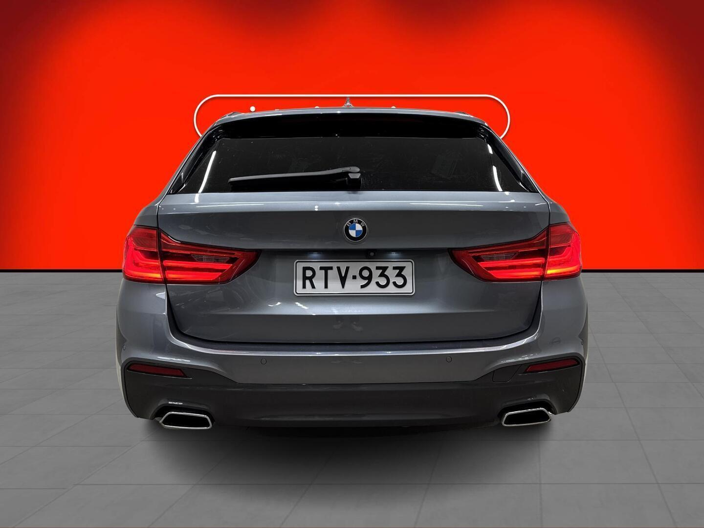 BMW 530 2019