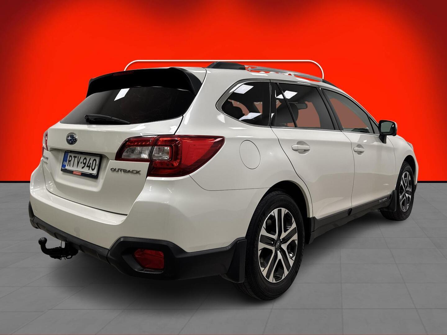 SUBARU Outback 2019