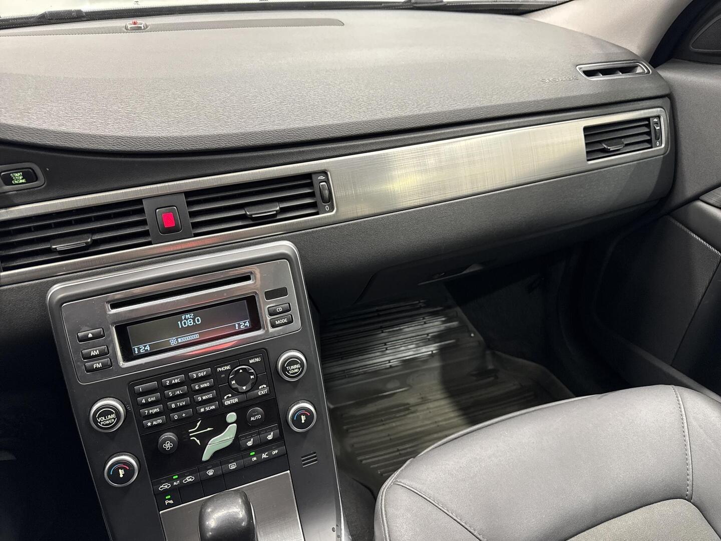 VOLVO S80 2011