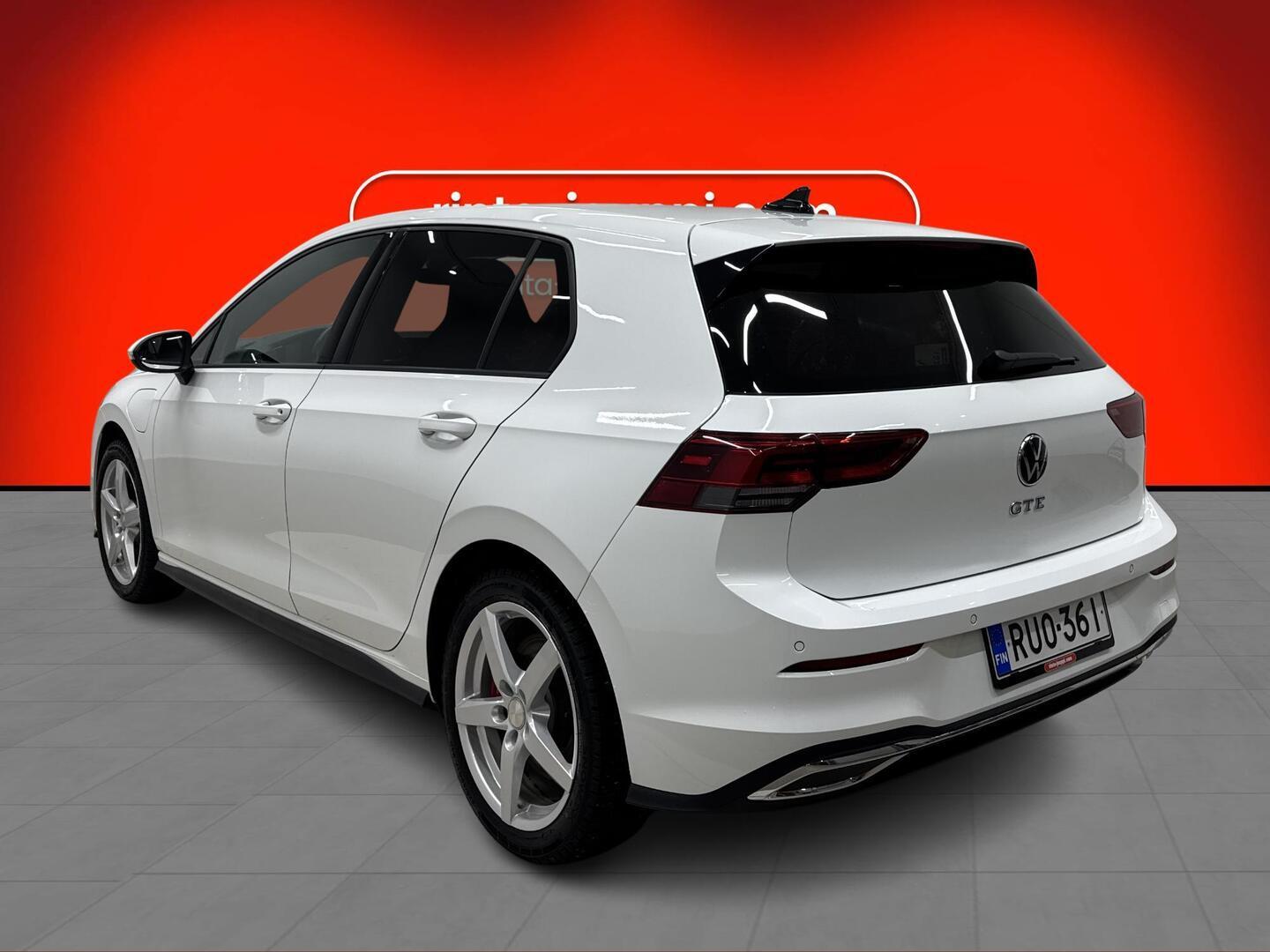 VOLKSWAGEN Golf 2020