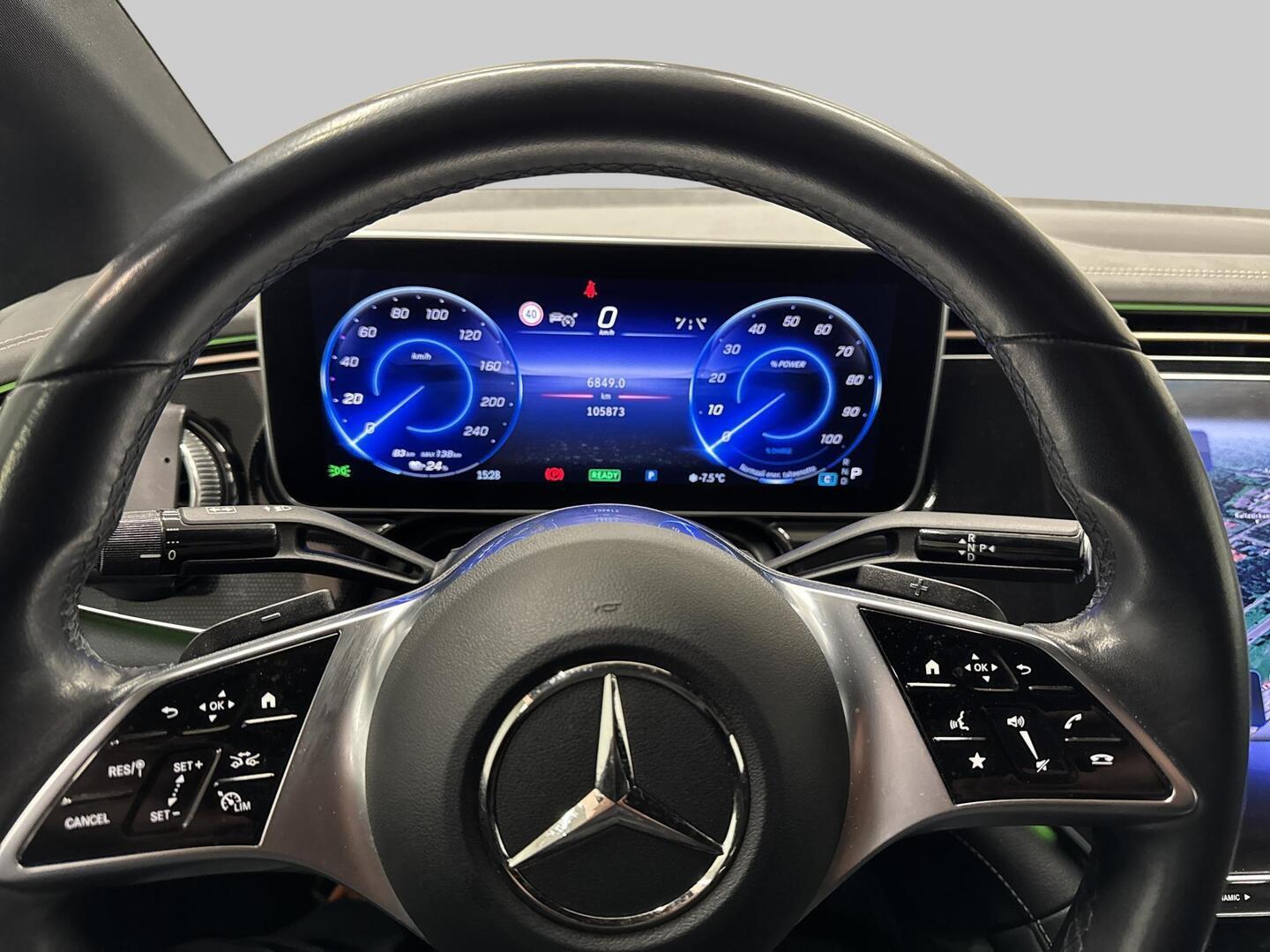 MERCEDES-BENZ EQE 2023