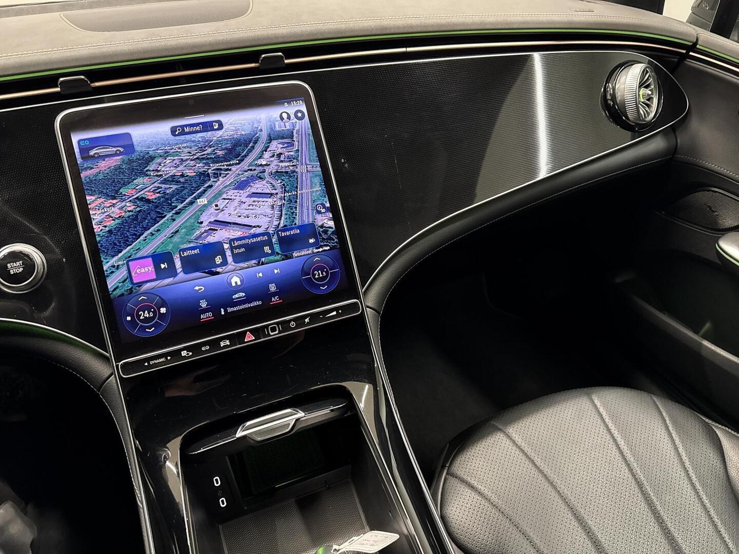 MERCEDES-BENZ EQE 2023