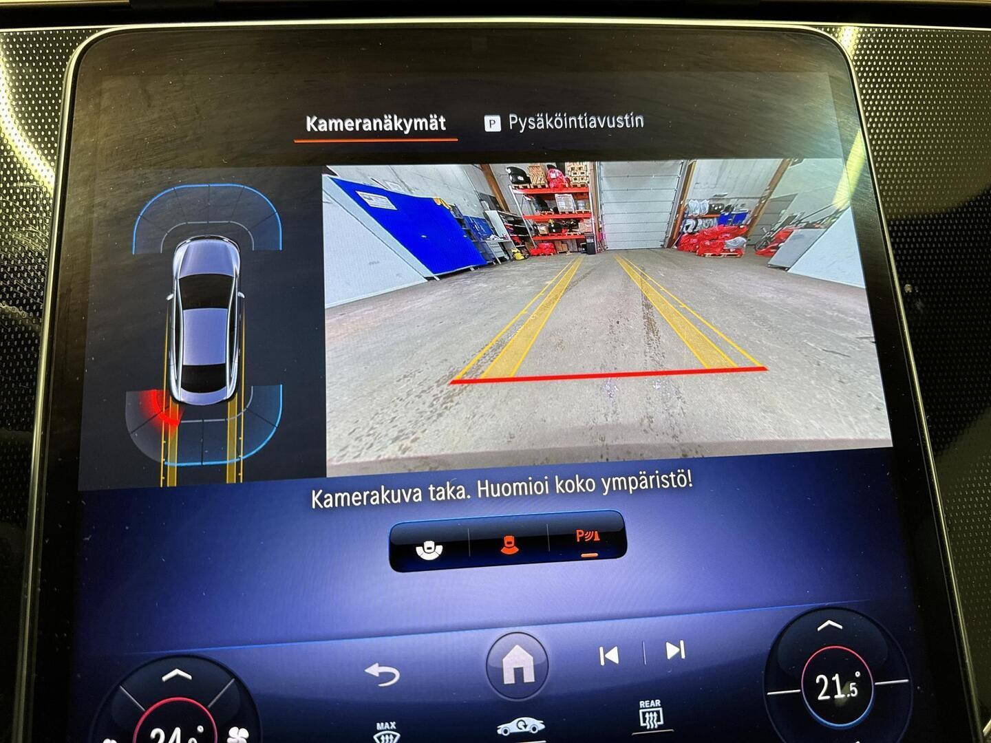 MERCEDES-BENZ EQE 2023