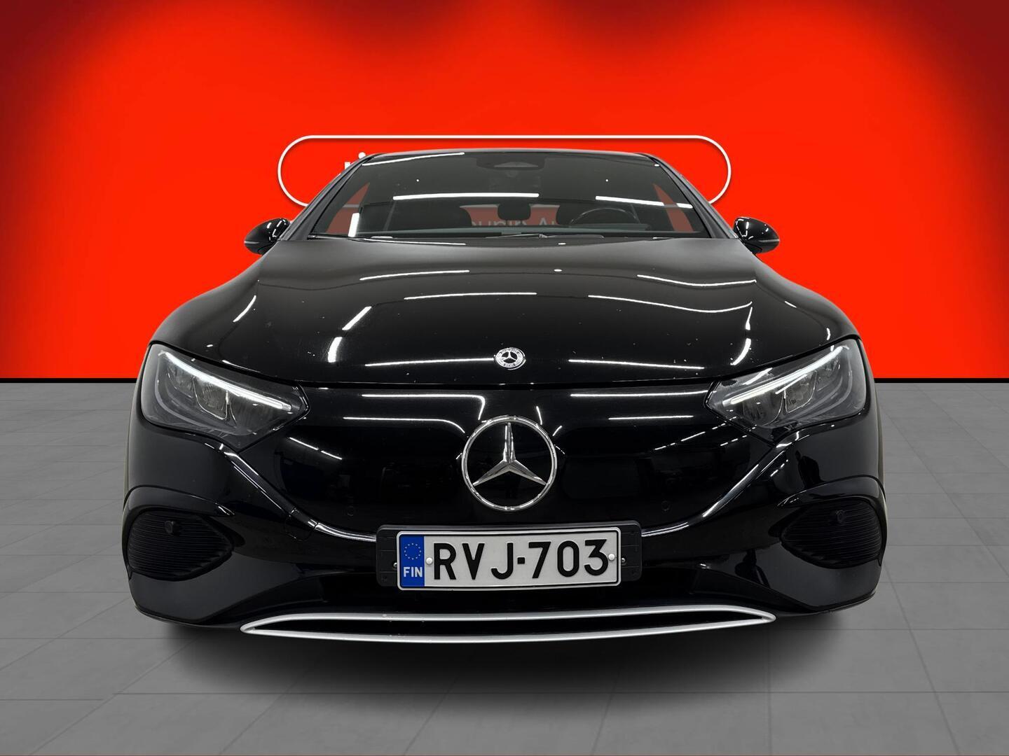 MERCEDES-BENZ EQE 2023