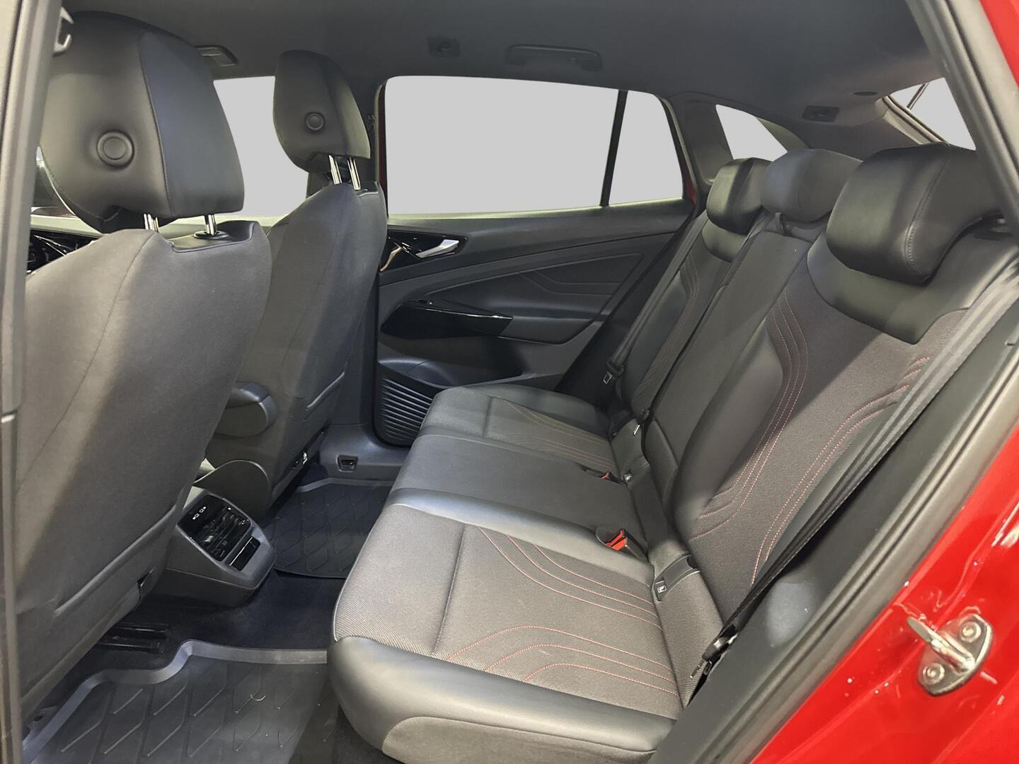 VOLKSWAGEN ID.4 2023