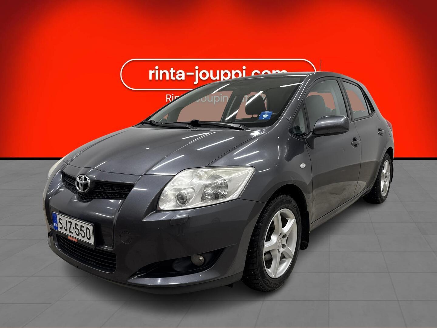 TOYOTA Auris 2009