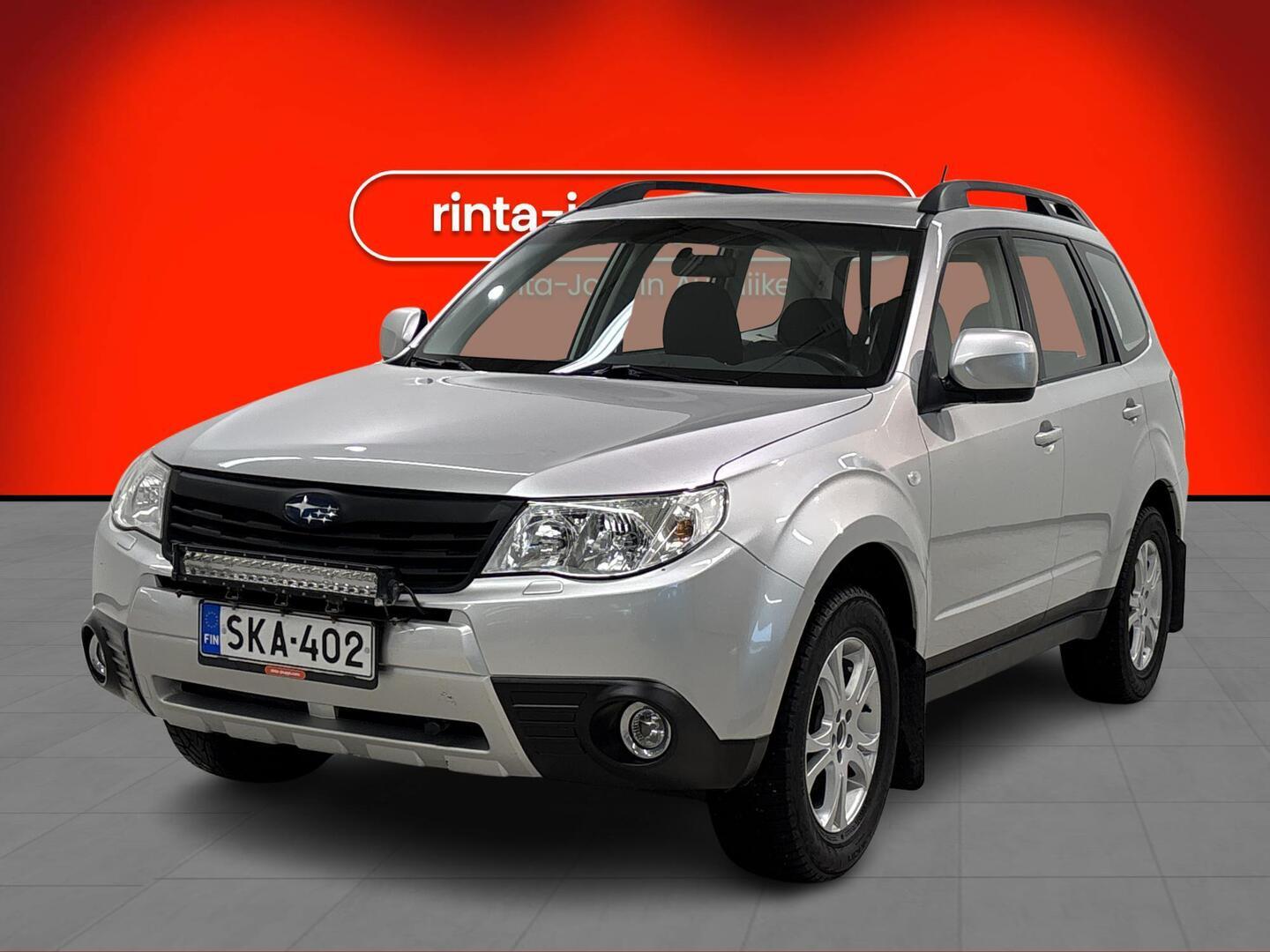 SUBARU Forester 2010