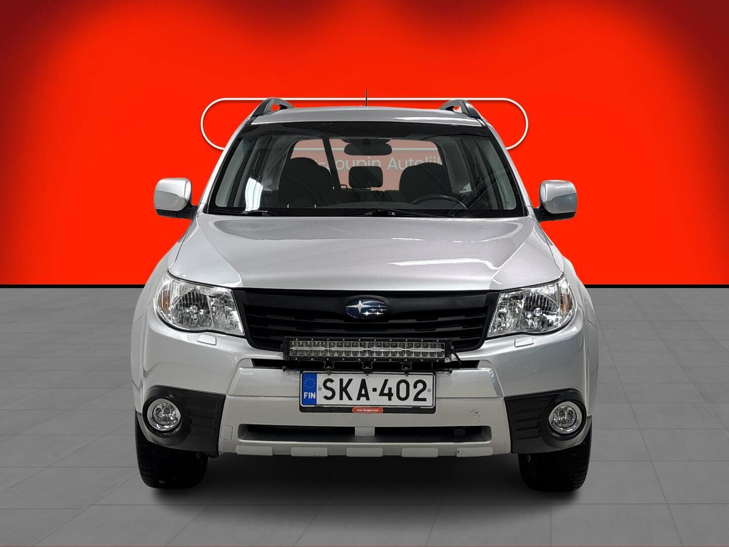 SUBARU Forester 2010