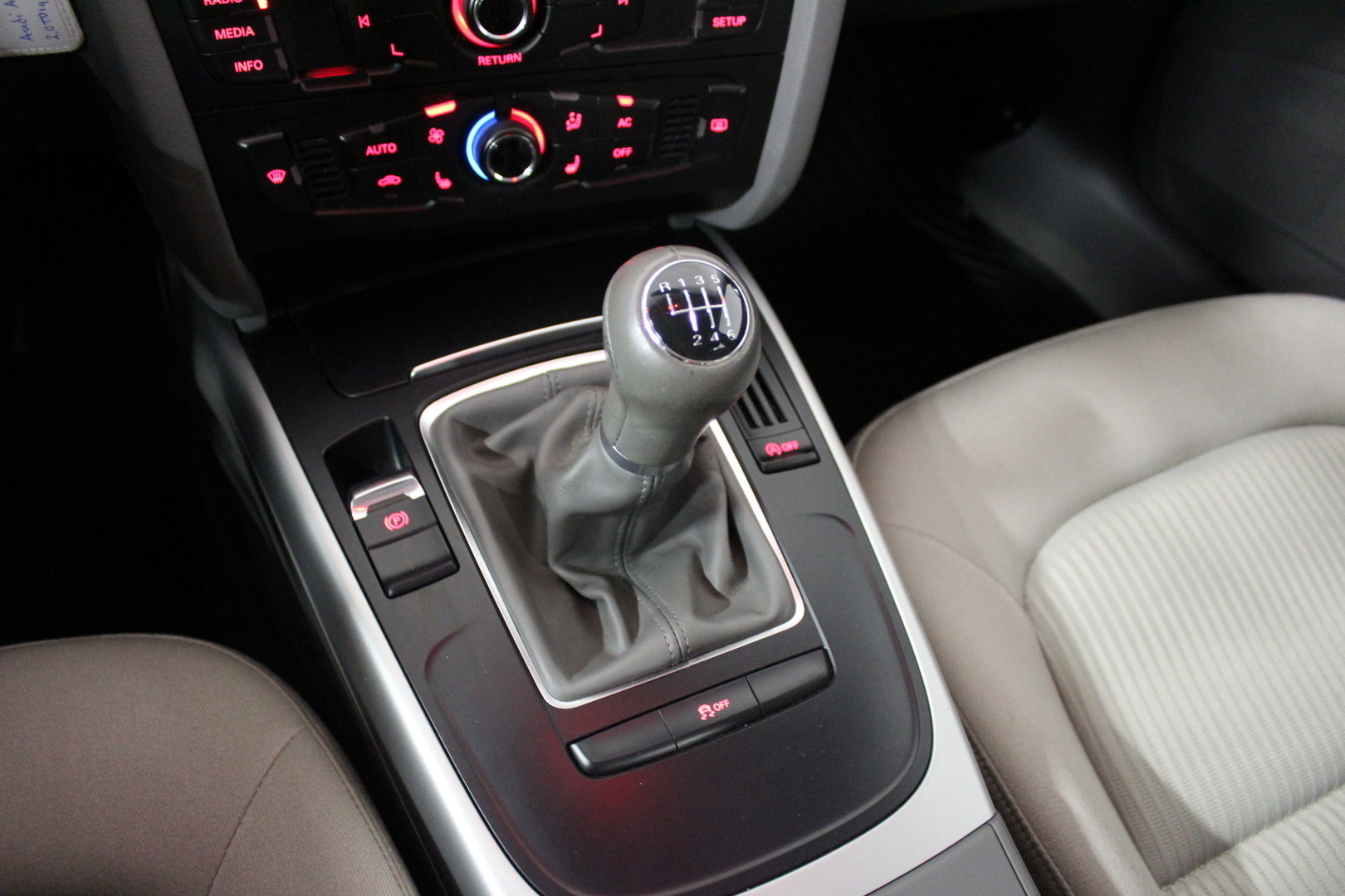 AUDI A4 2010