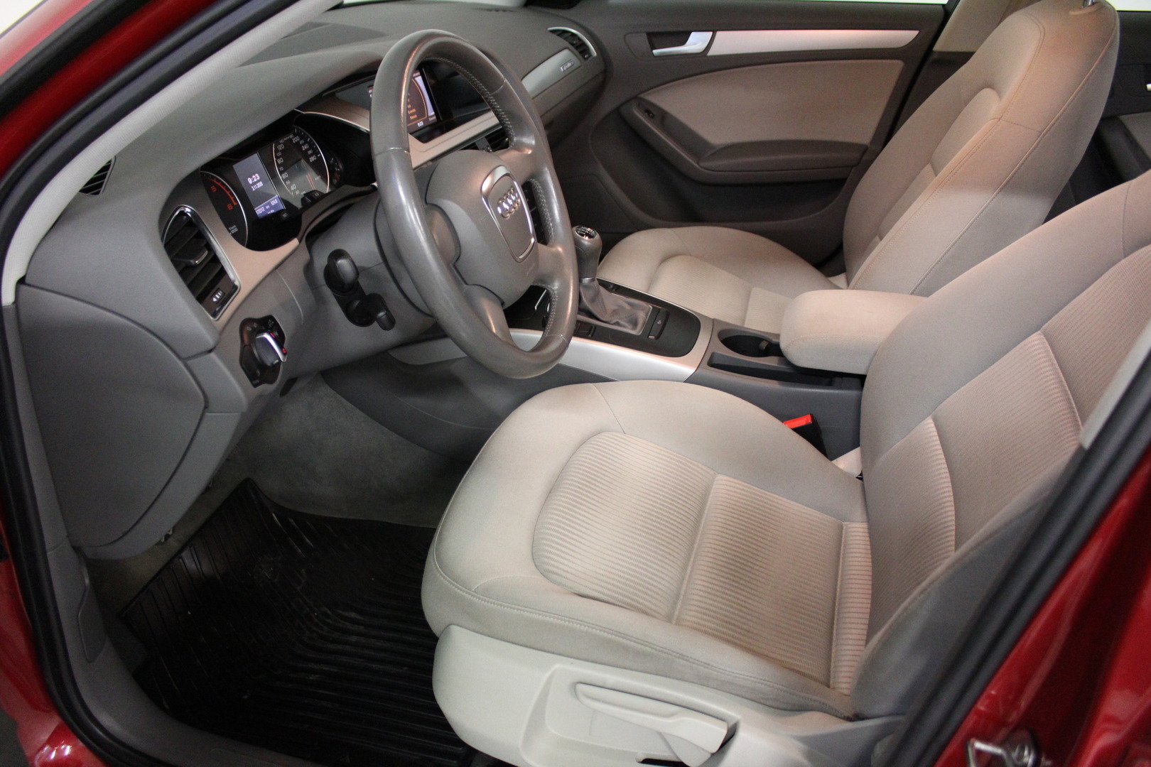 AUDI A4 2010