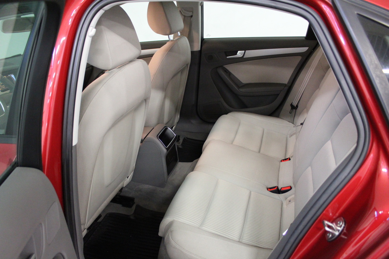 AUDI A4 2010