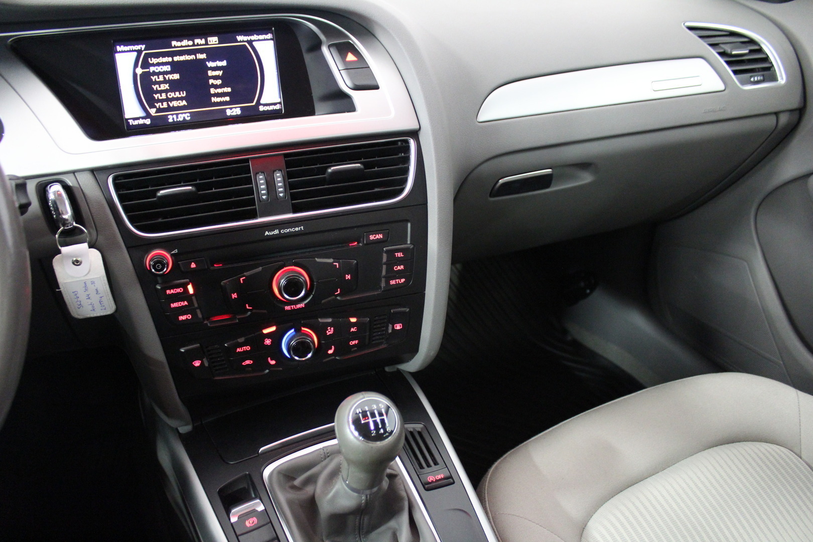 AUDI A4 2010