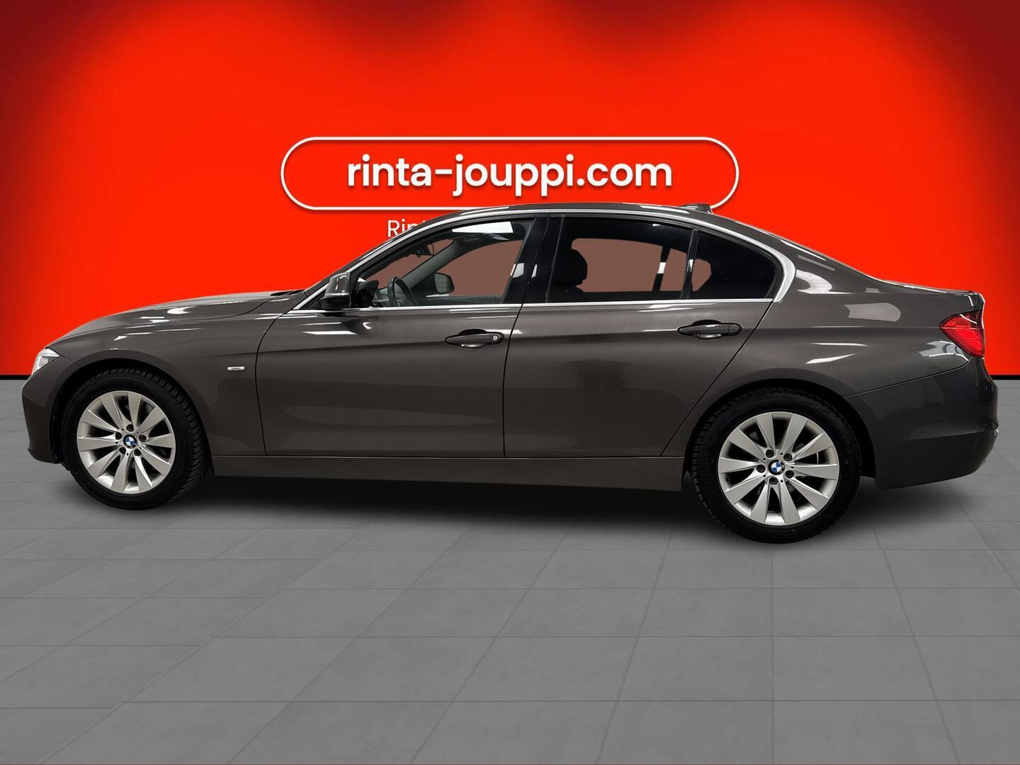 BMW 328 2013
