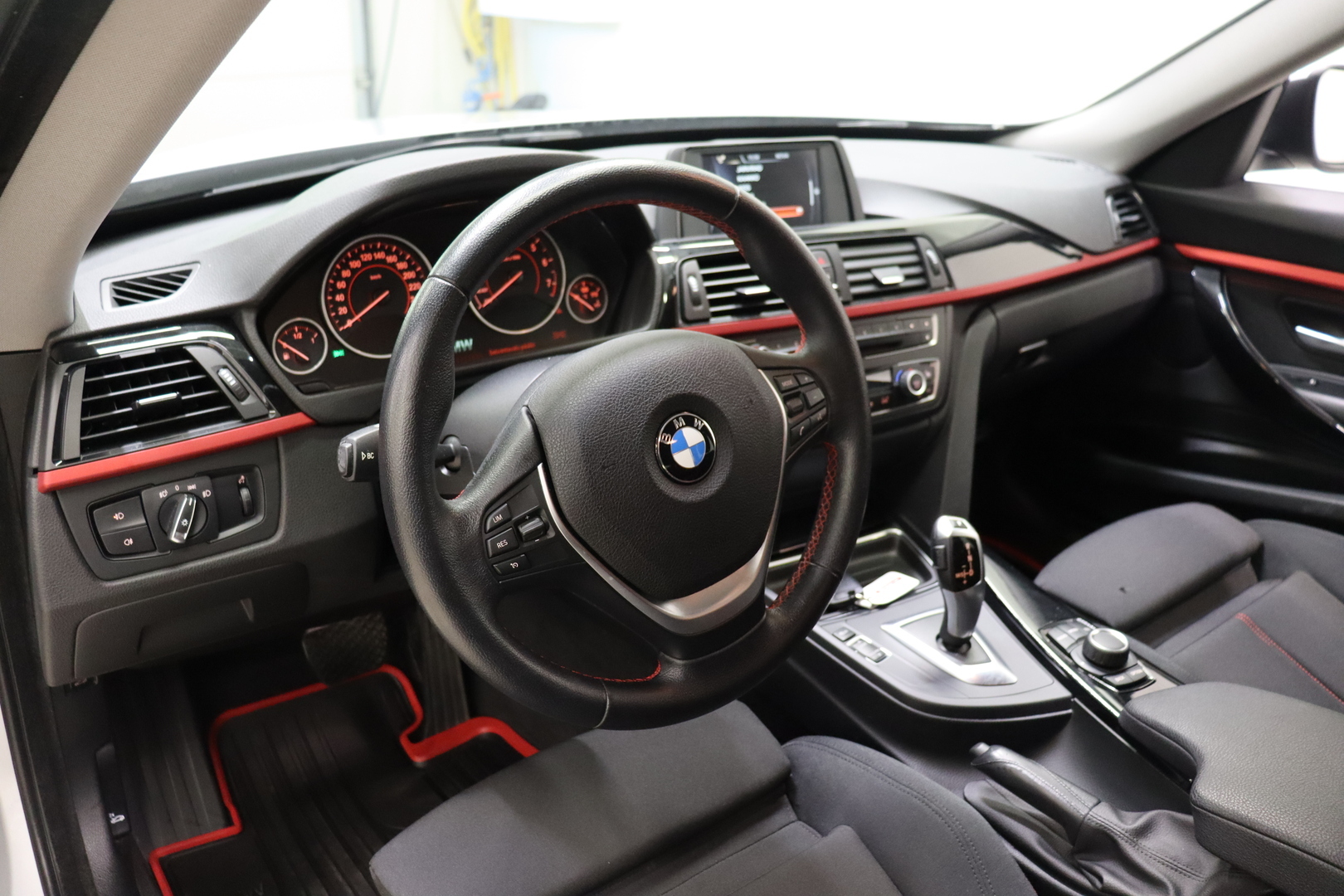 BMW 320 Gran Turismo 2015
