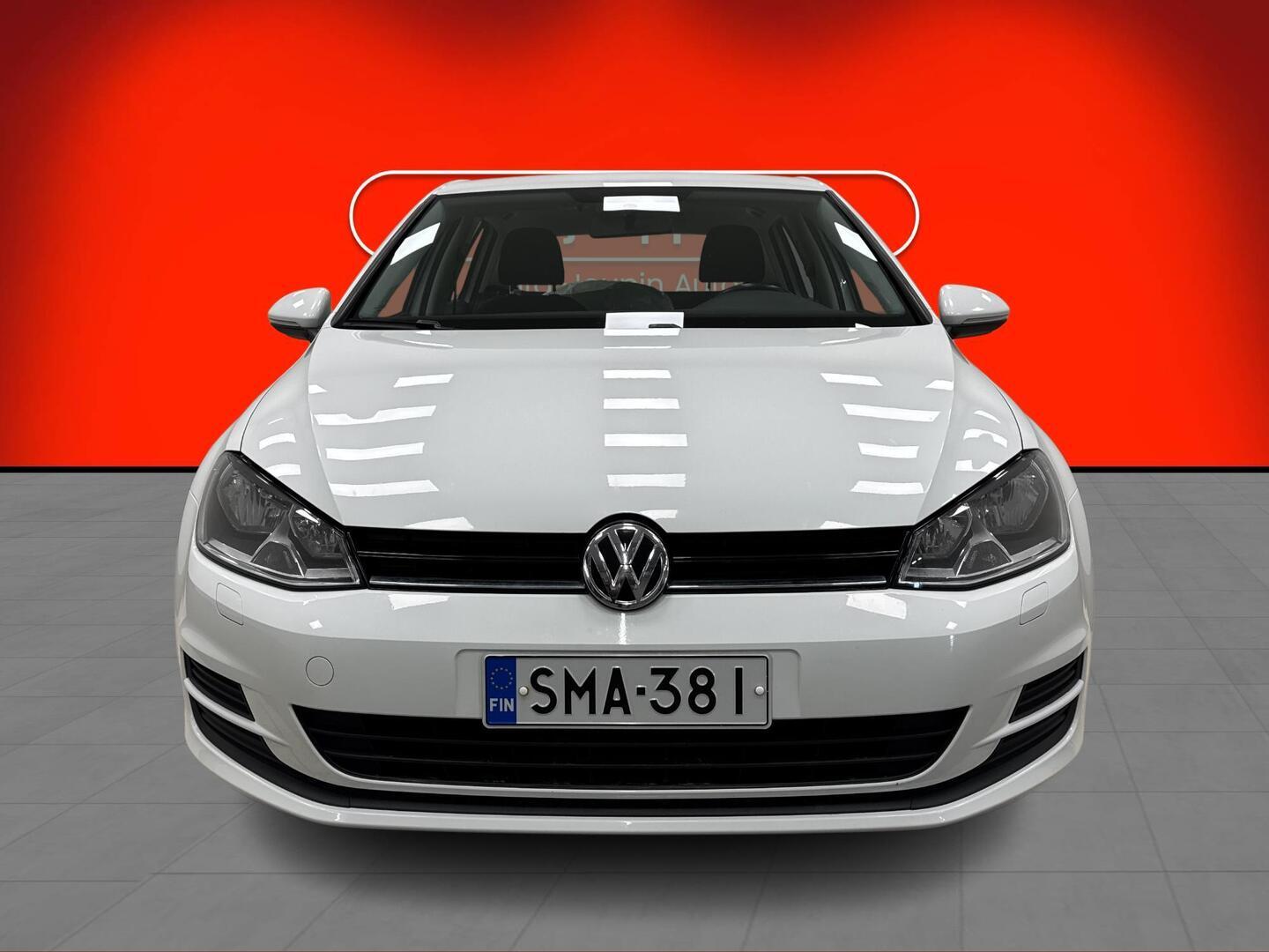 VOLKSWAGEN Golf 2017