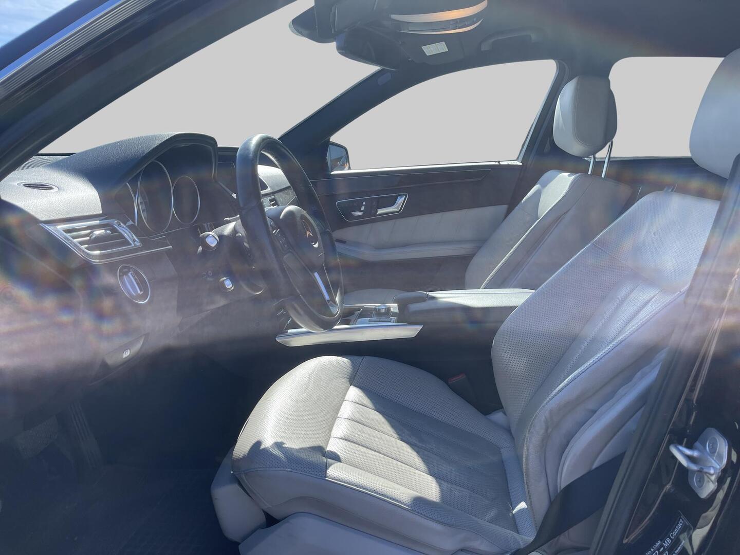 MERCEDES-BENZ E 2013