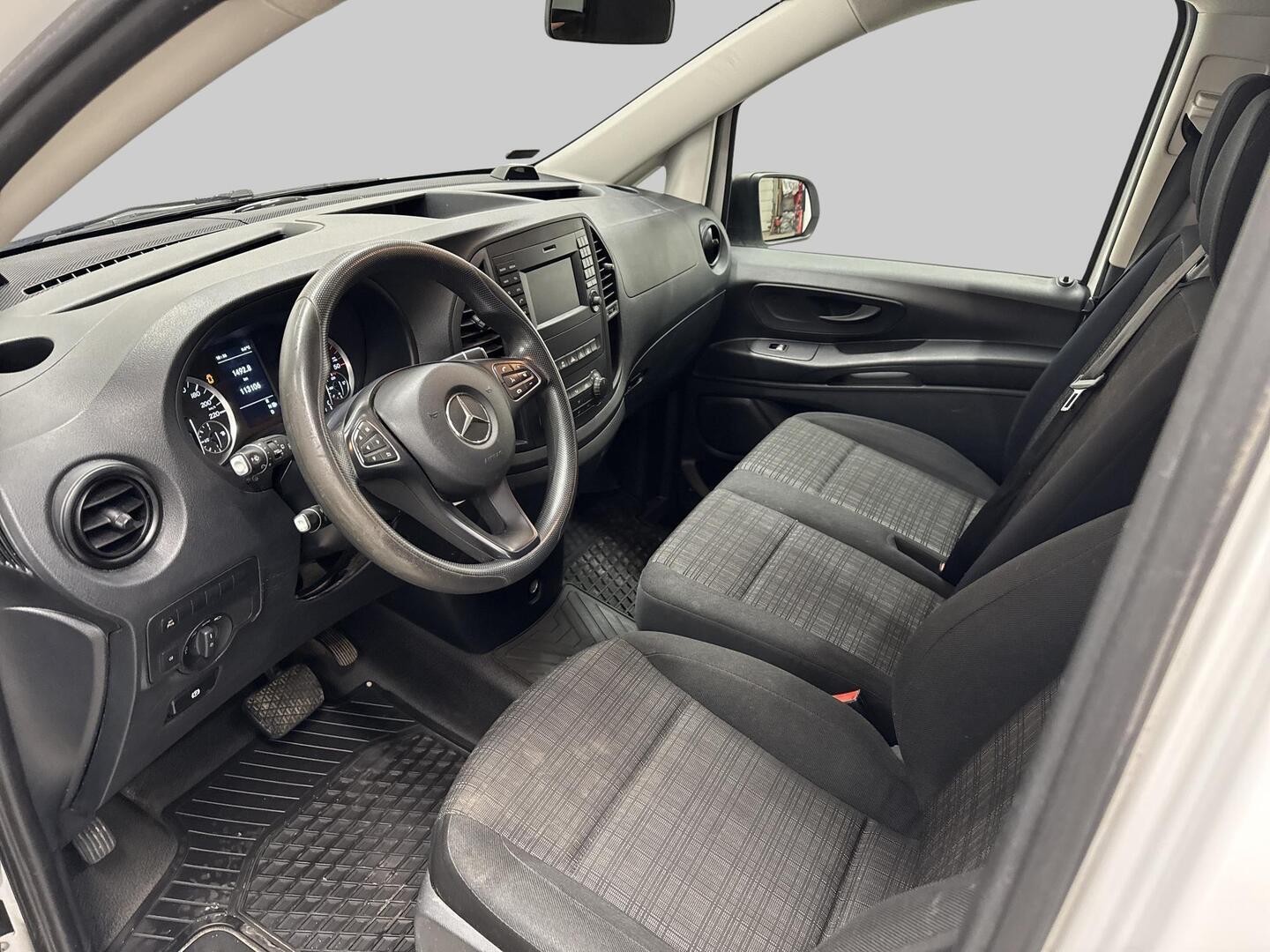 MERCEDES-BENZ VITO 2017