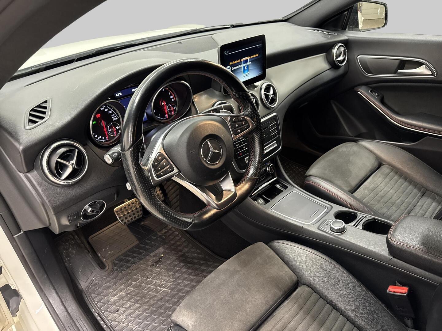 MERCEDES-BENZ CLA 2016