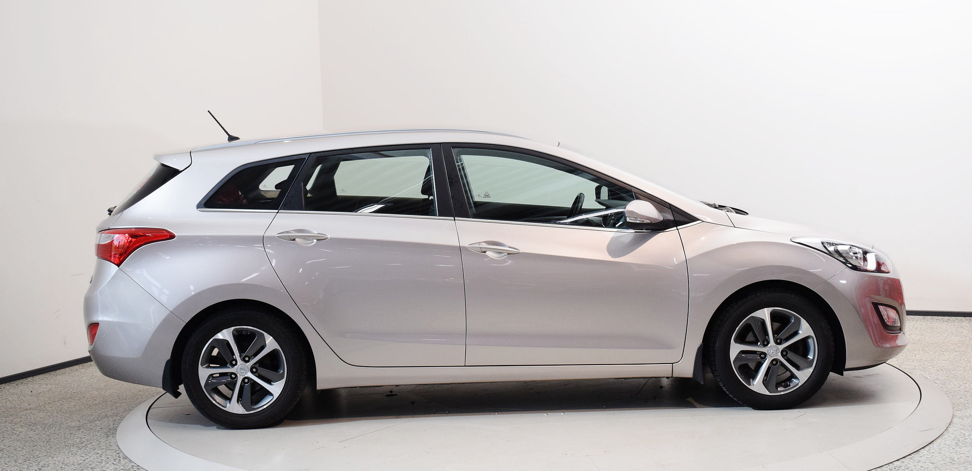 HYUNDAI i30 Wagon 2016