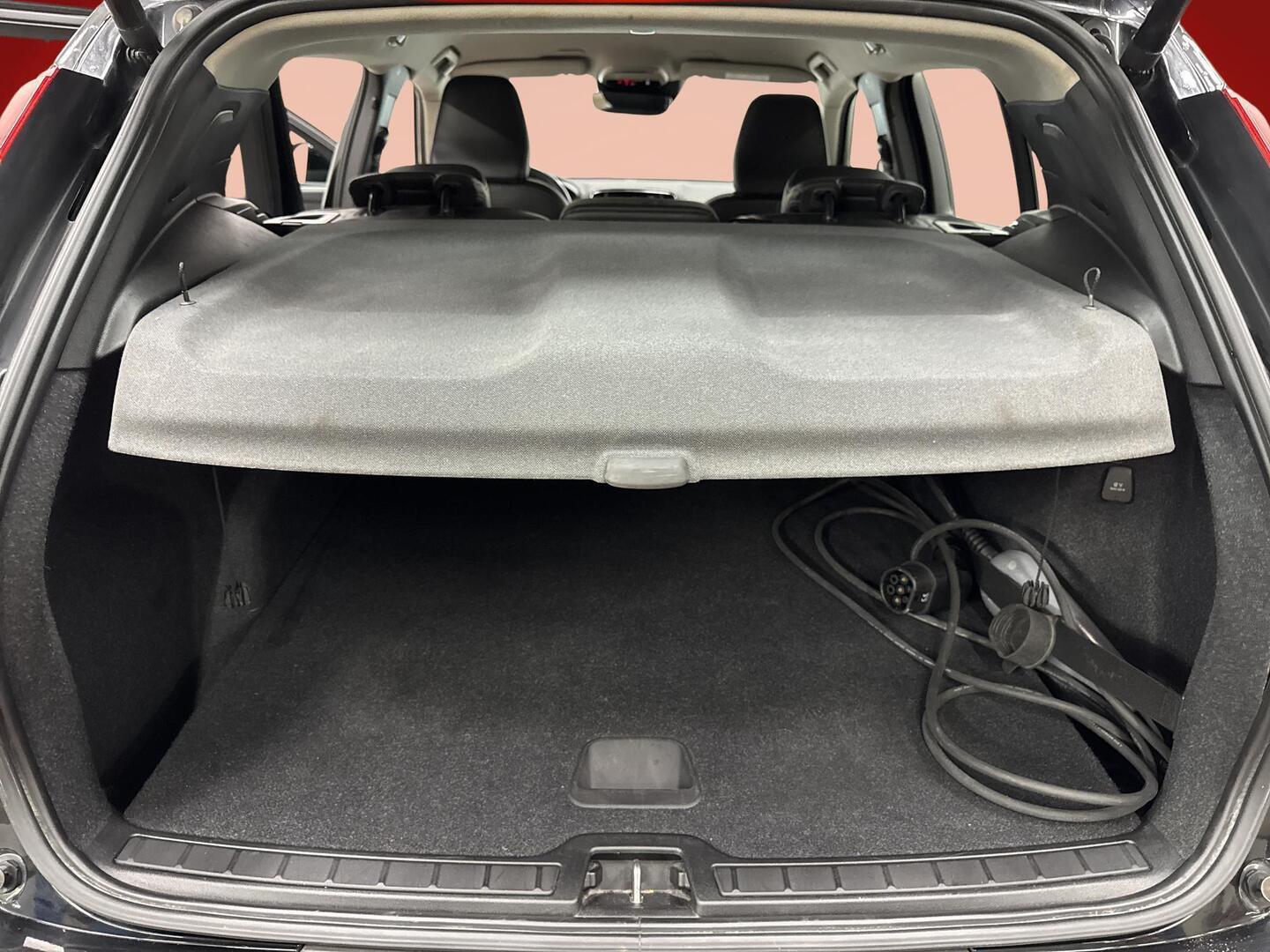 VOLVO XC40 2020