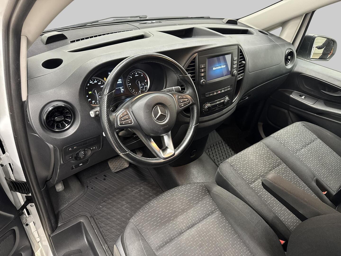 MERCEDES-BENZ Vito 2021