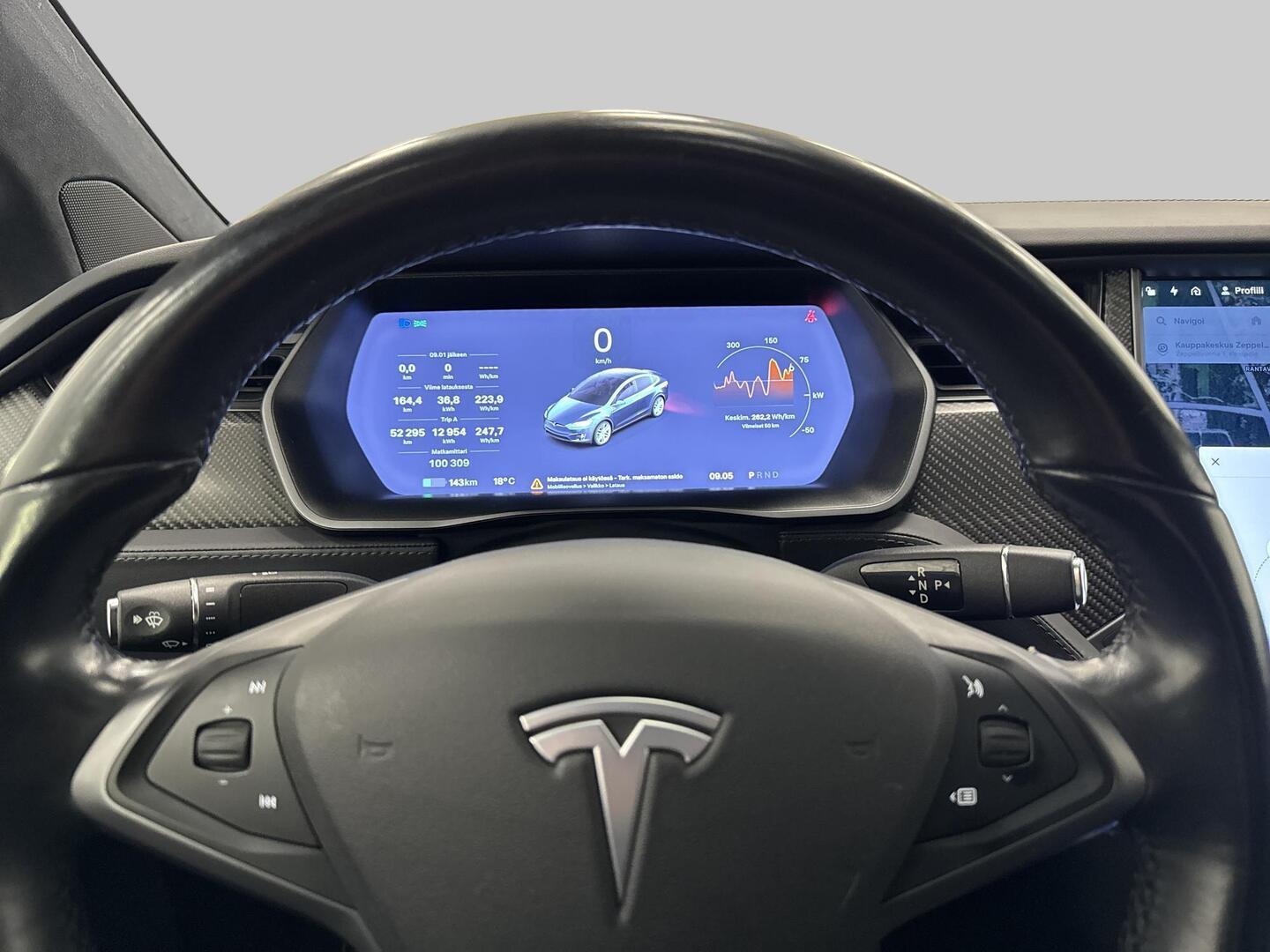 TESLA Model X 2018