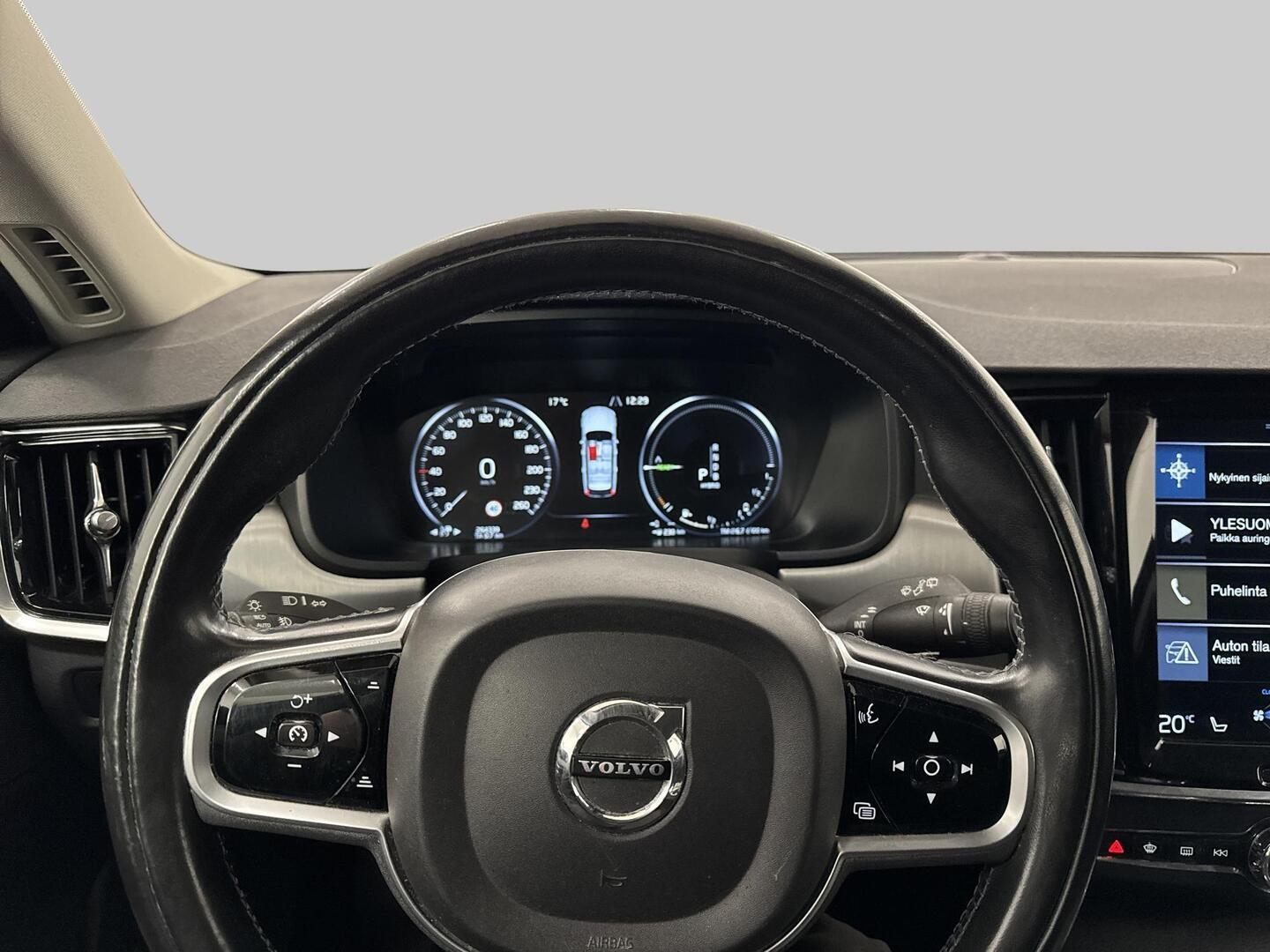 VOLVO V90 2018
