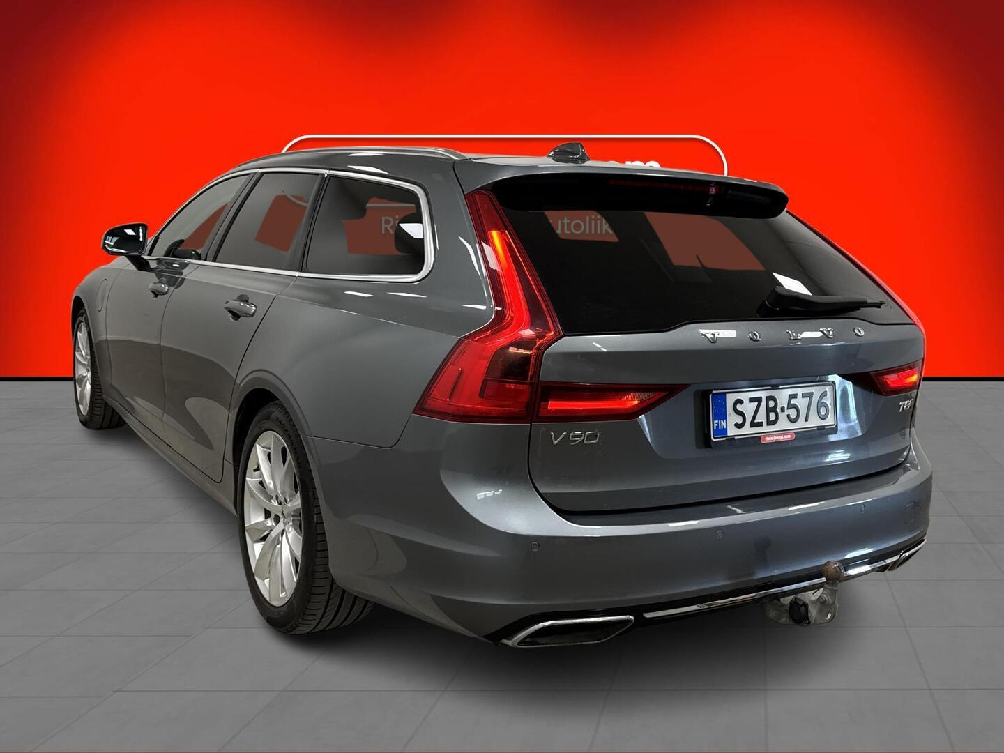 VOLVO V90 2018