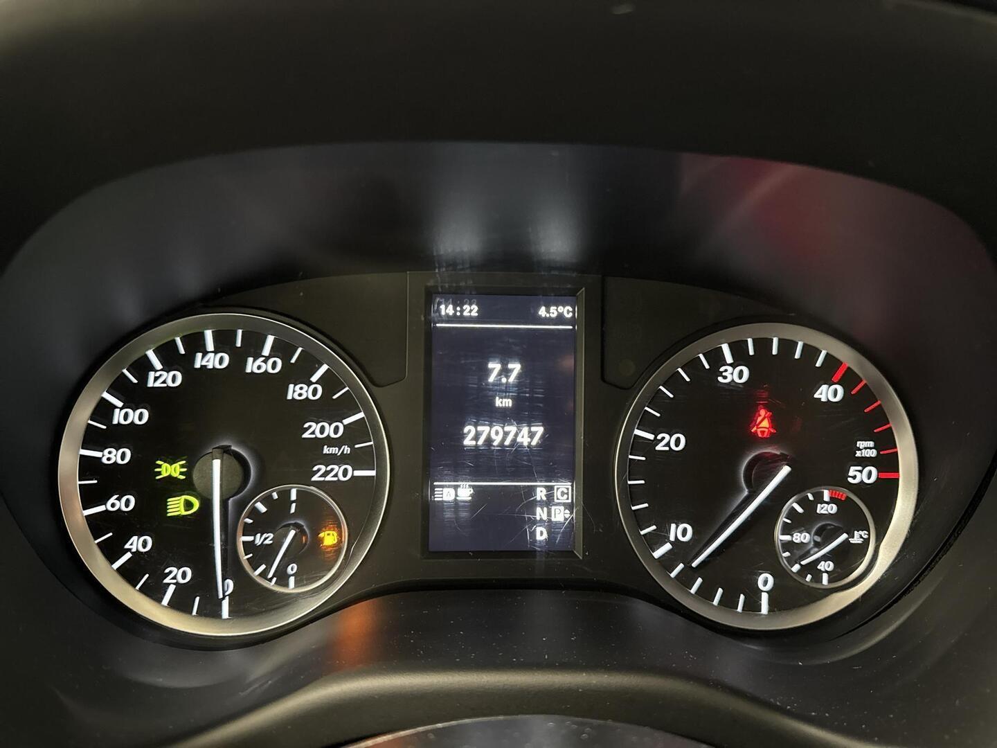 MERCEDES-BENZ Vito 2017