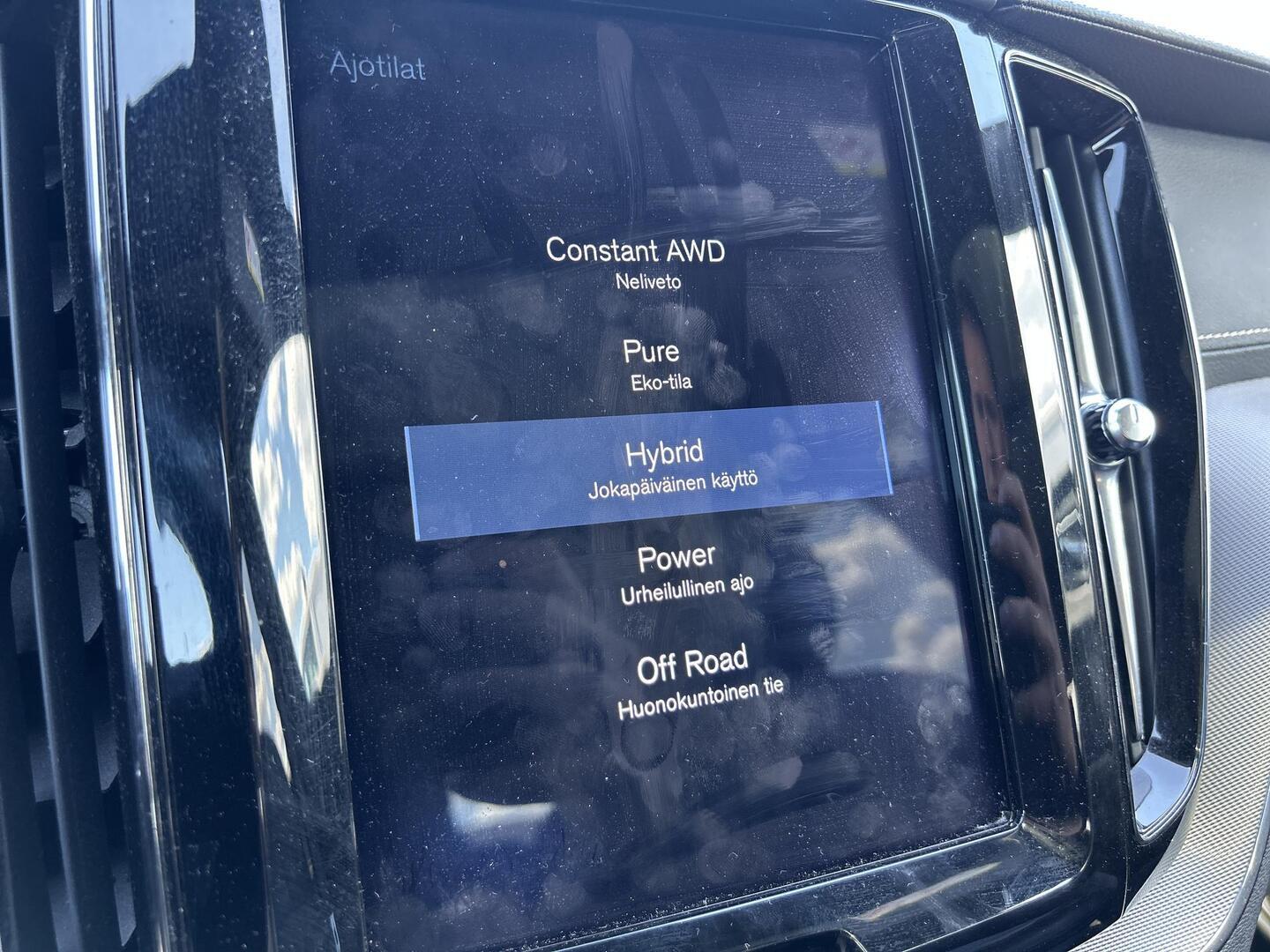 VOLVO XC60 2019