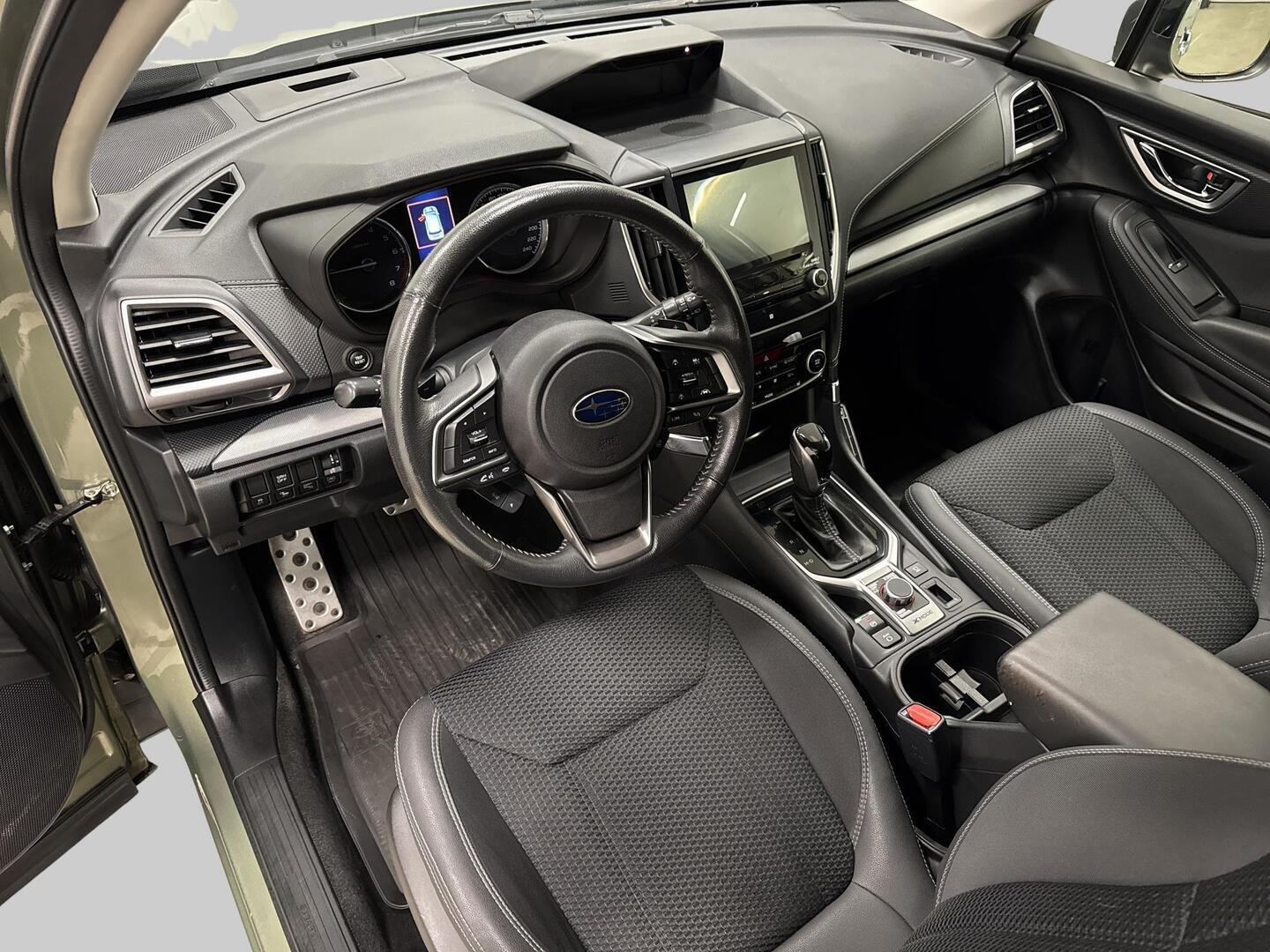 SUBARU Forester 2020