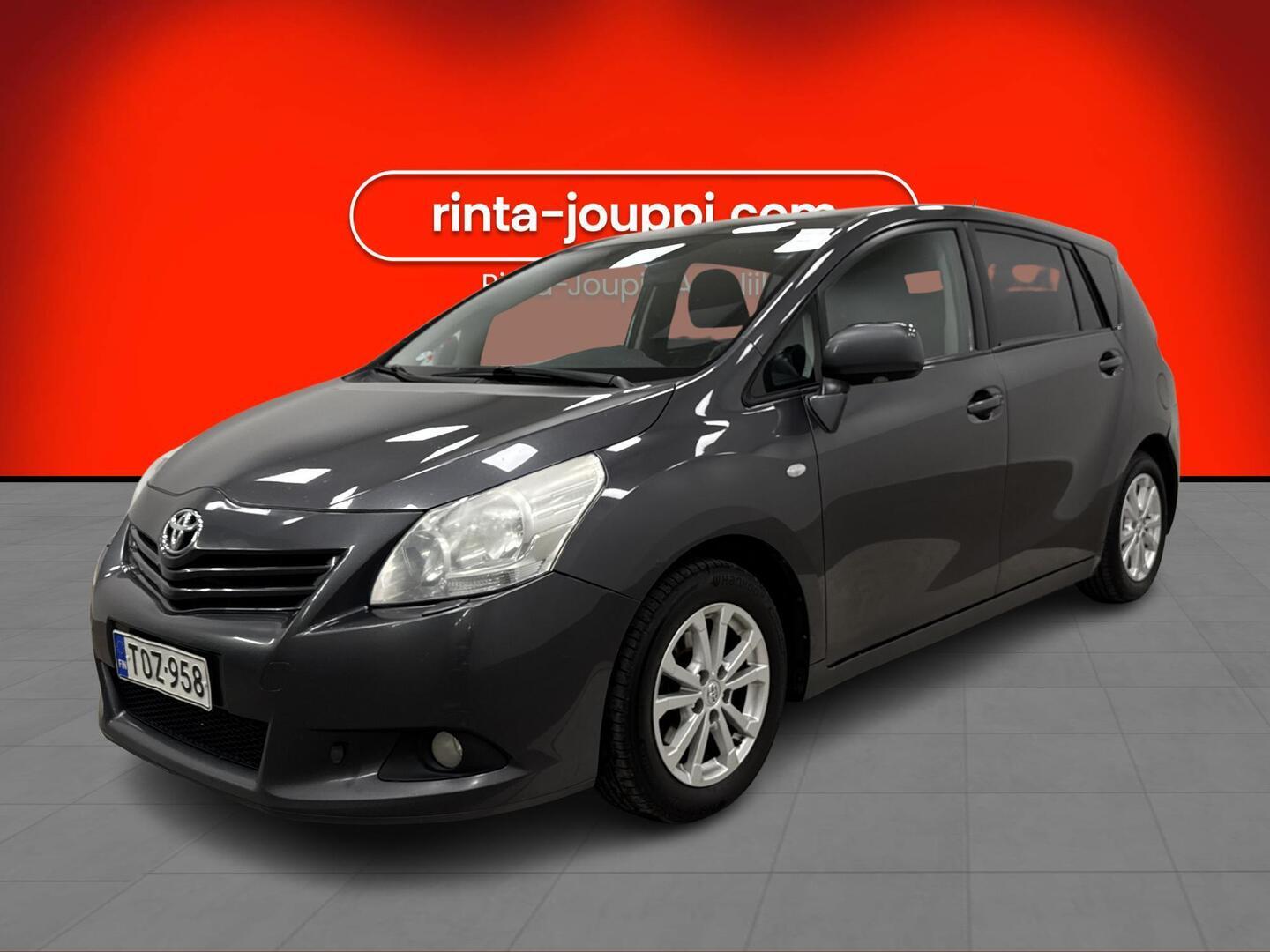 TOYOTA Verso 2011