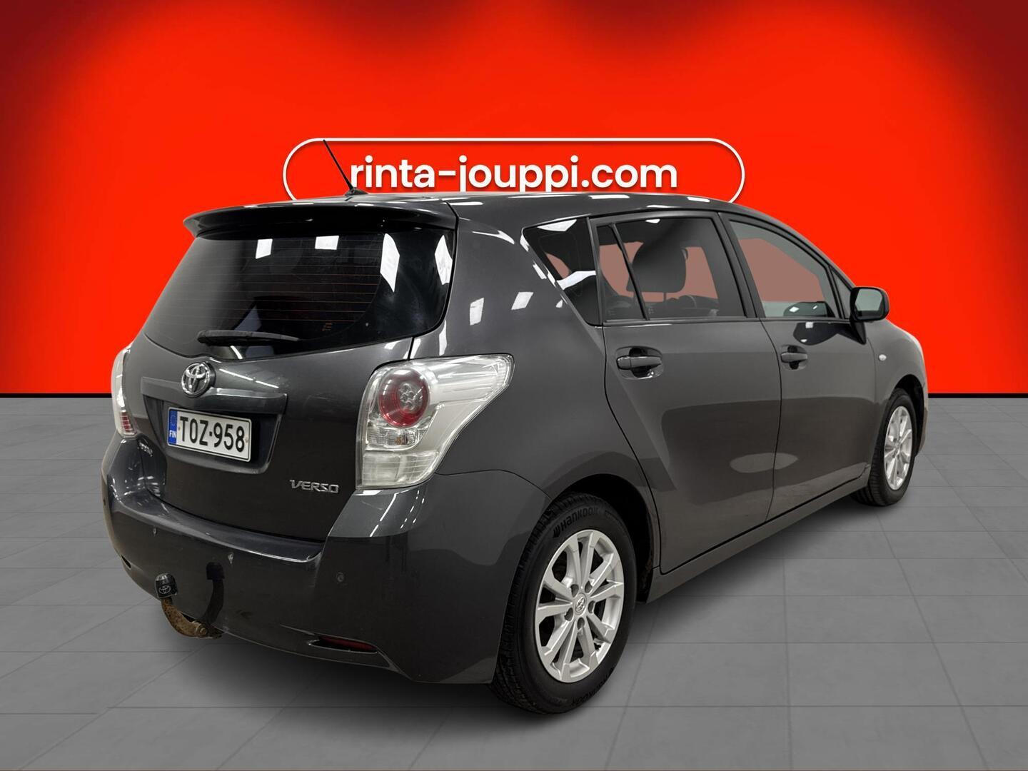 TOYOTA Verso 2011