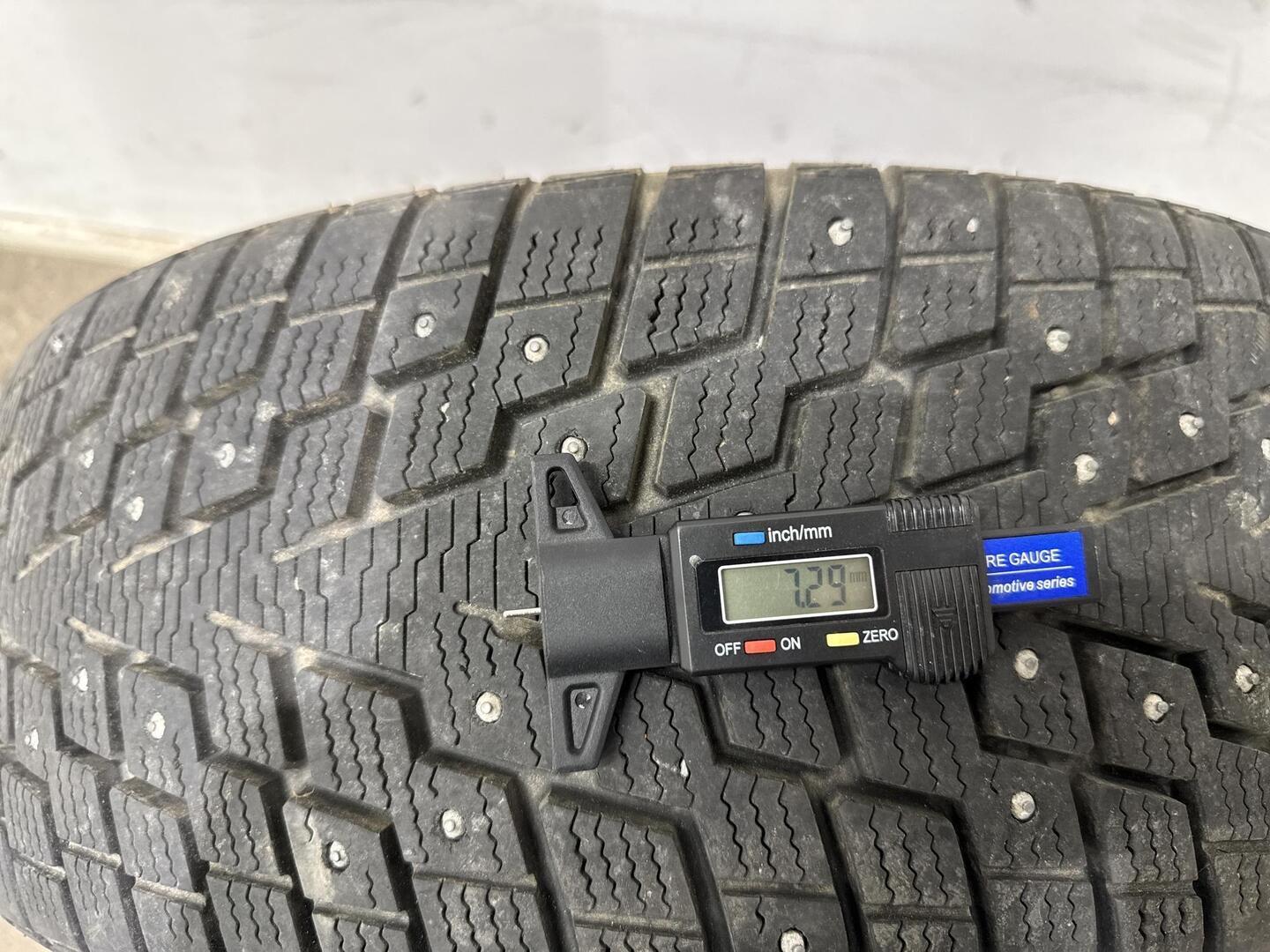 MERCEDES-BENZ B 2012