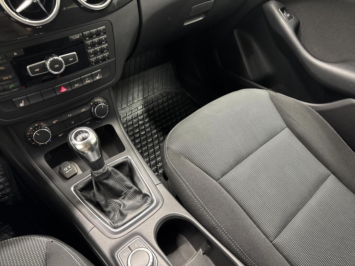 MERCEDES-BENZ B 2012