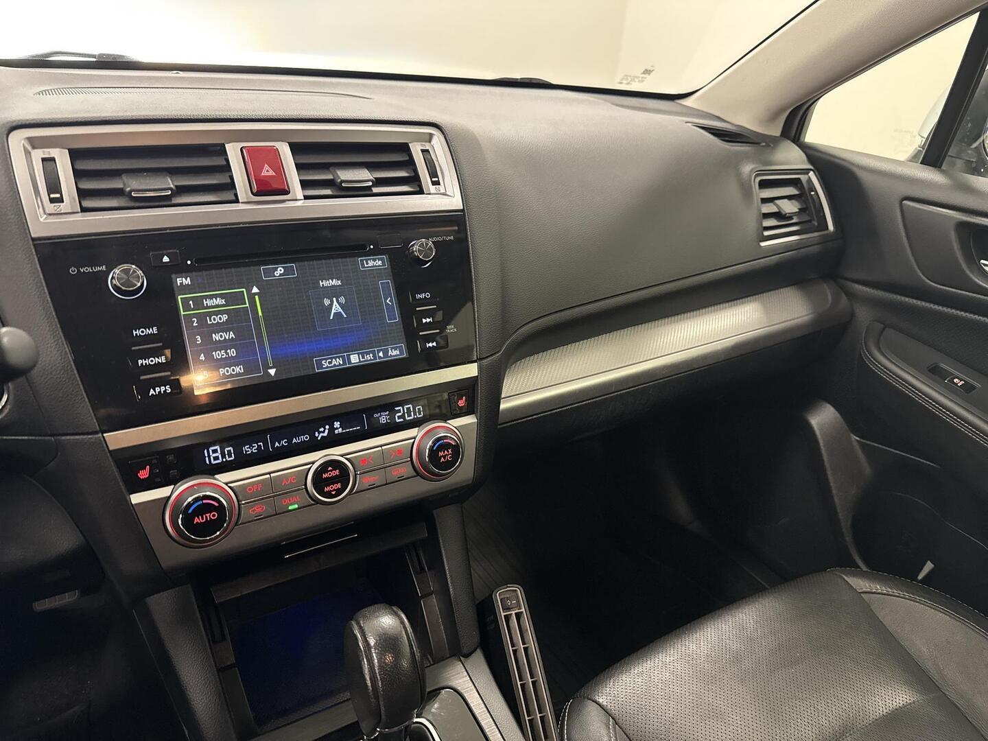 SUBARU Outback 2016