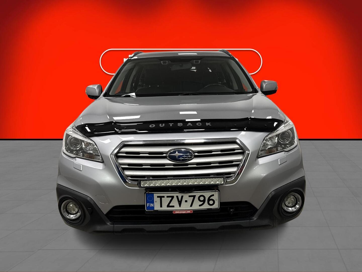 SUBARU Outback 2016