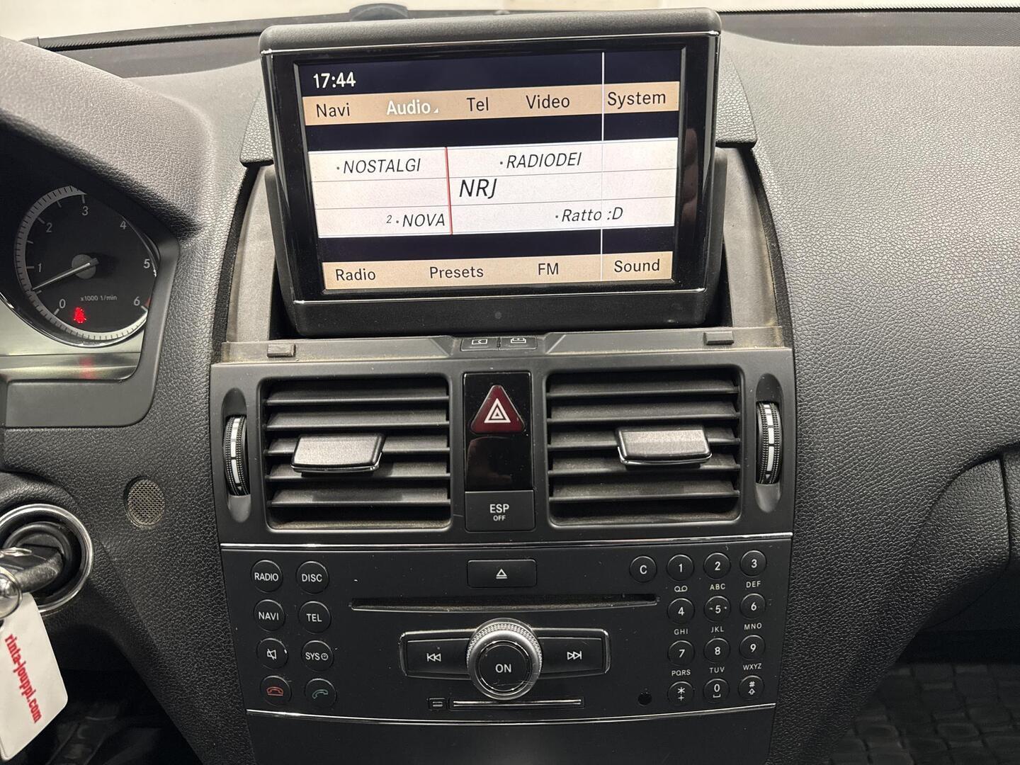 MERCEDES-BENZ C 2008