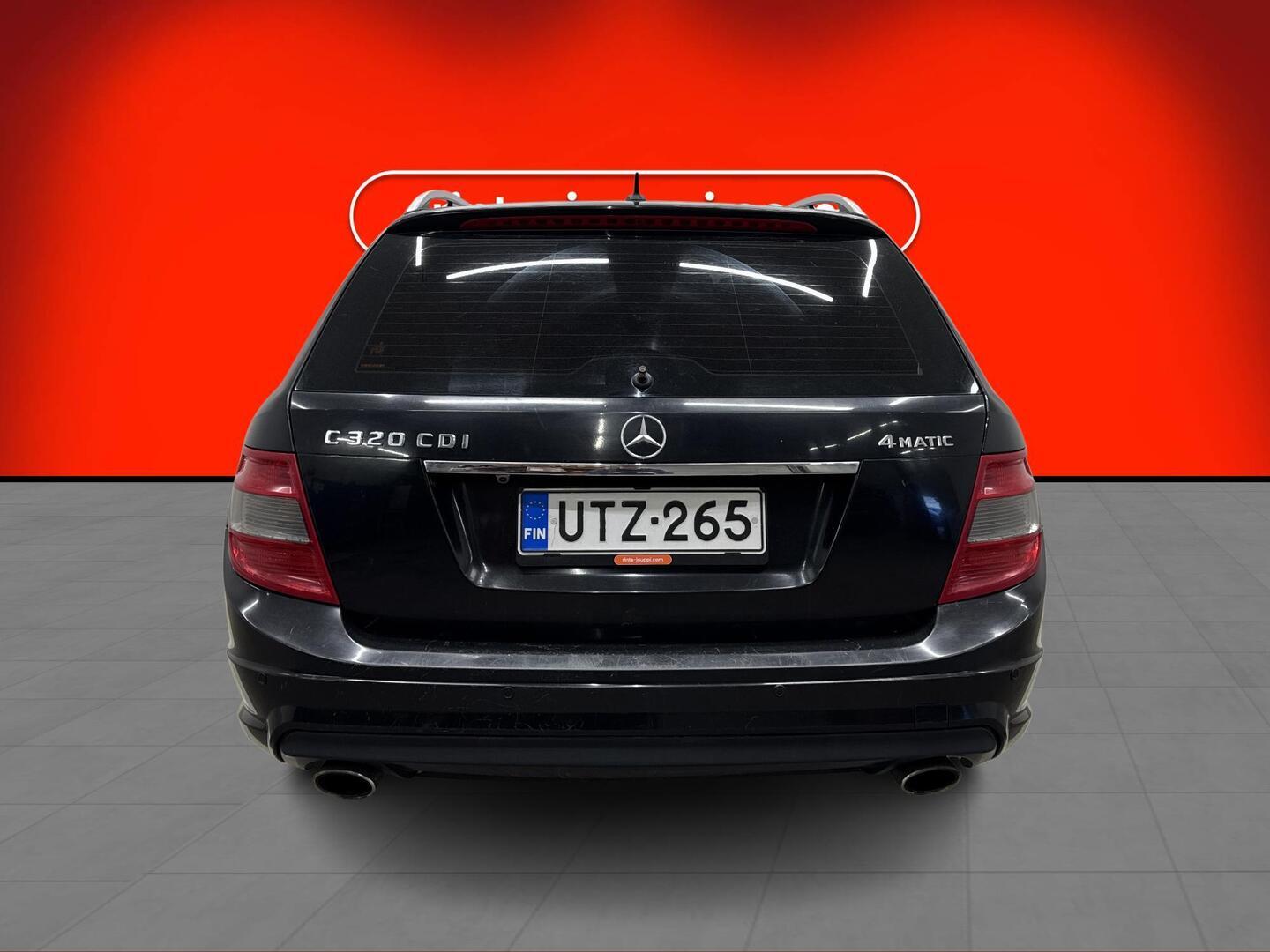 MERCEDES-BENZ C 2008