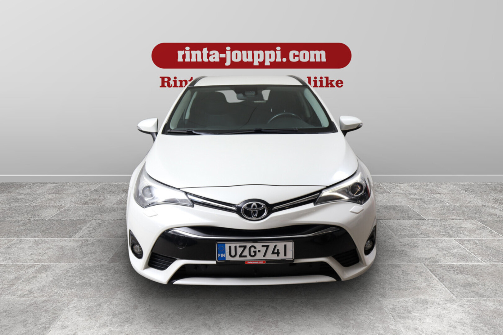 TOYOTA Avensis 2016